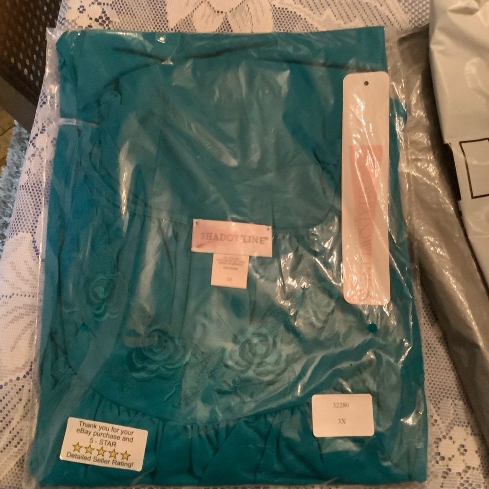 New in the bag, Dark Jade Green ShadowLine 3X Nightgown Very Pretty